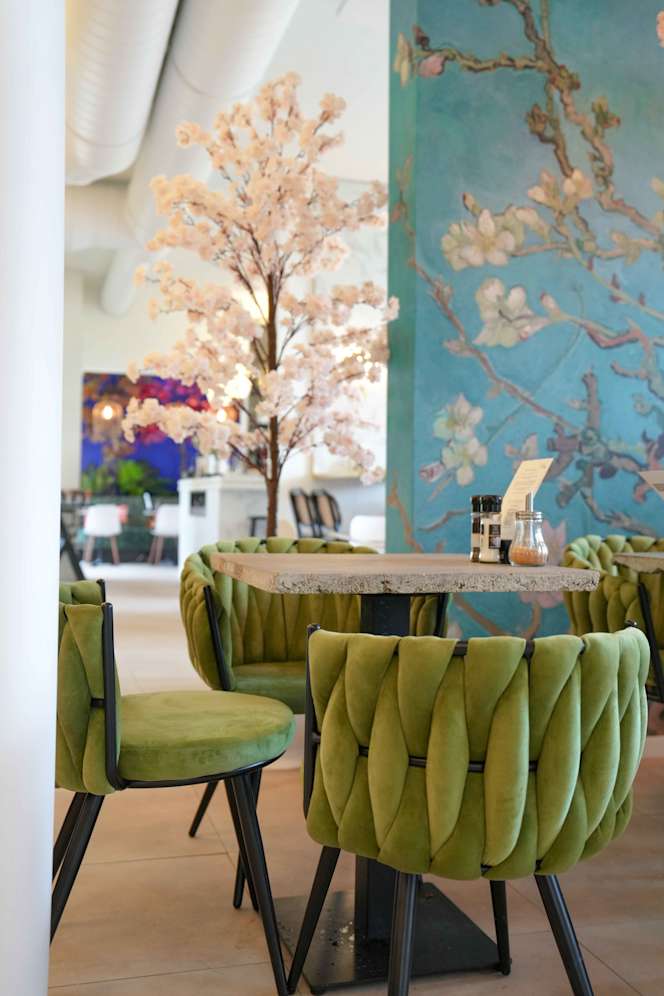 Teds Breda Botanique - 0