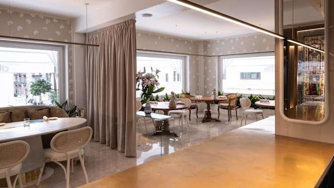 Charleston Restaurant - 3