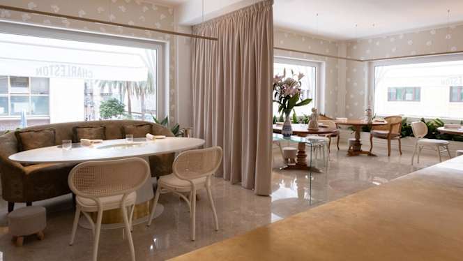 Charleston Restaurant - 2