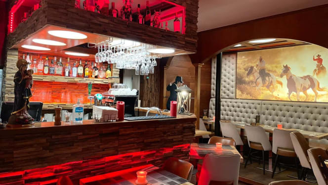 Siga La Vaca Steakhouse - 5
