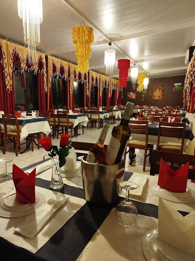 Taj Mahal Chaves Restaurante Indiano - 2