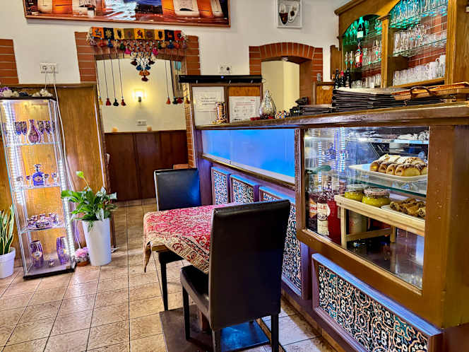 Shiraz – Persisches Restaurant & Cafe - 1