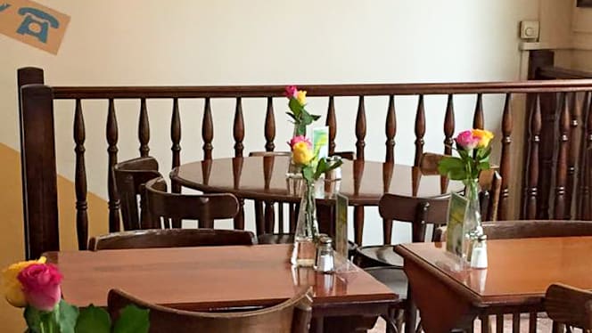 La Perla Bar - 8