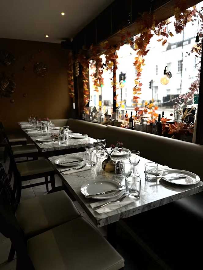 Blue Mare Fulham - 1