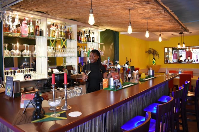 Little Jamaica Bistro - 4