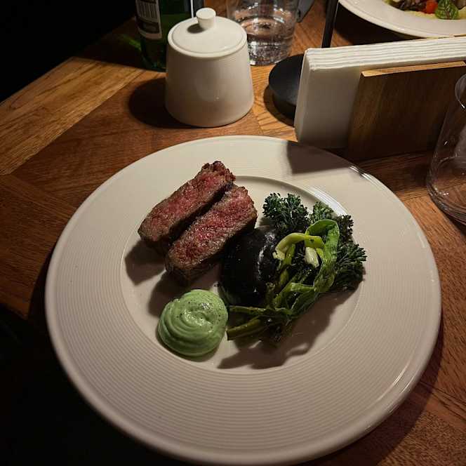 Seafood House Grill & Wine - 1