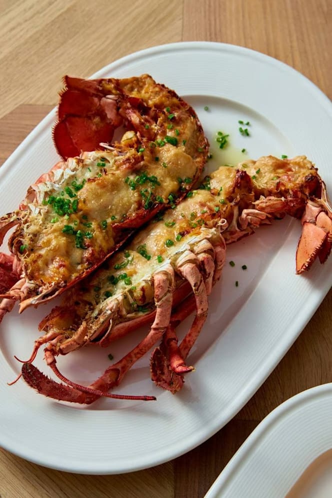 Seafood House Grill & Wine - 5