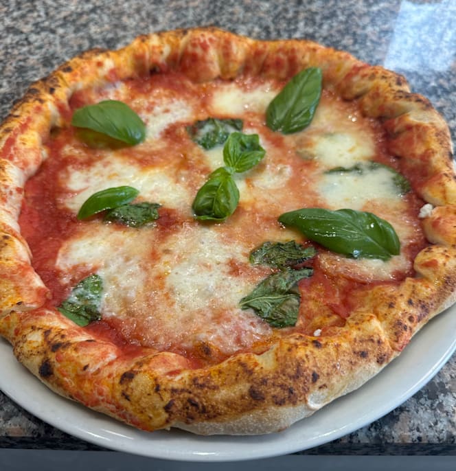 Donna Anna Pizzeria & Ristorante Belgioioso - 1