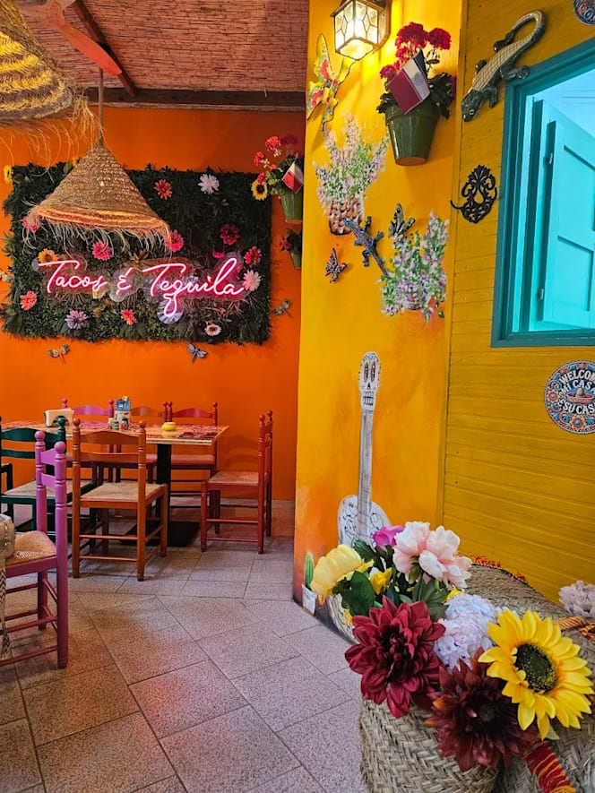 El Torito Taqueria - 4