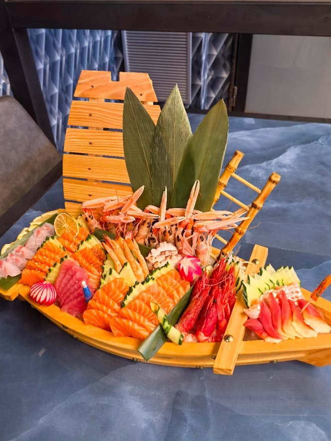 SUPER SUSHI - 7