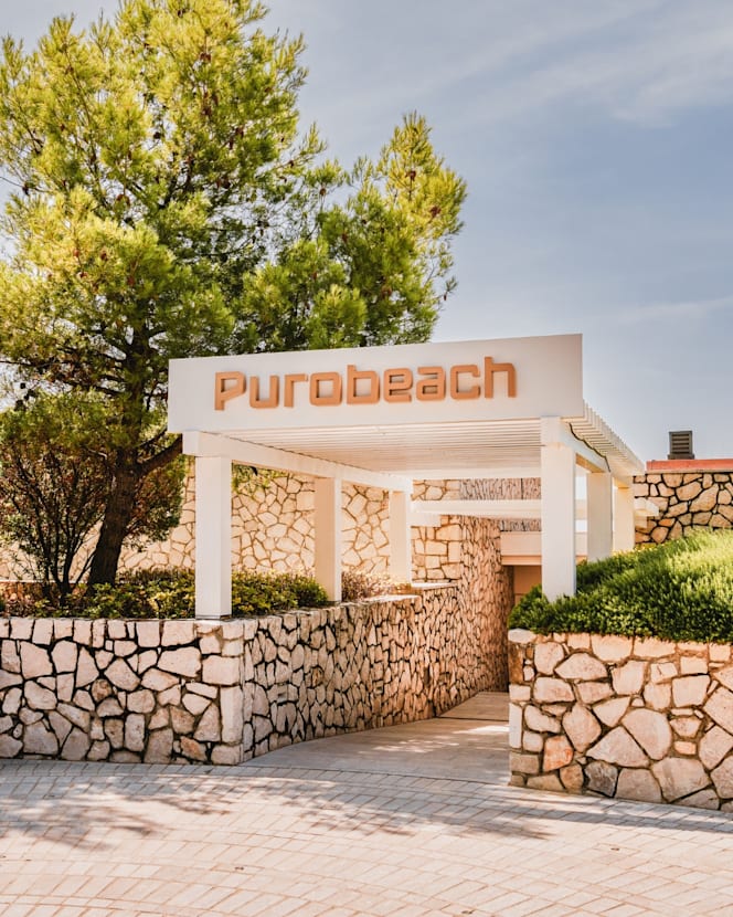 Purobeach Restaurant - 2