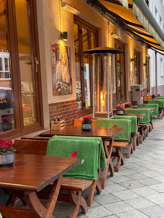 Angelo Trattoria & Bar - 4