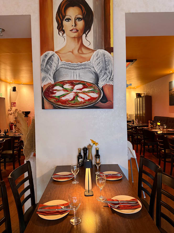 Angelo Trattoria & Bar - 2