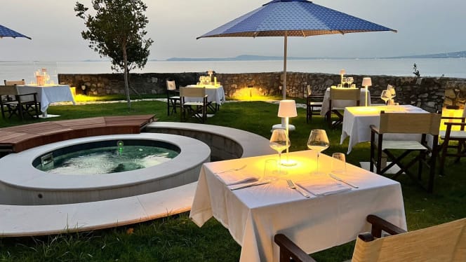 Cava Regia Beach Club - 2