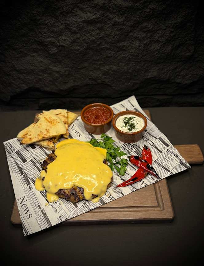 King Kong Grill - Arona - 1