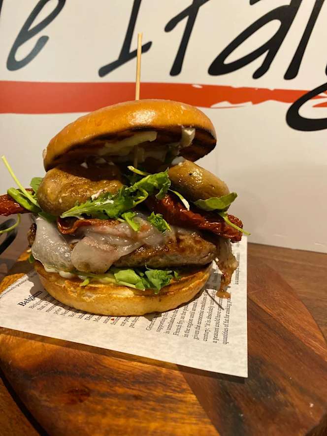 Hamburgheria Little Italy - 4