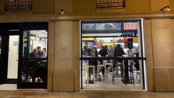 Dymelo Gastro & Bar - 3