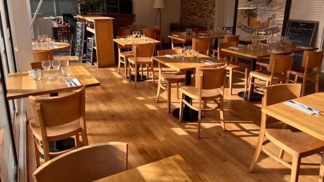 Le Petit Bistrot - 3