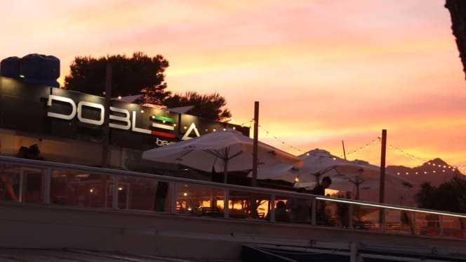 Doble A beach club - 1