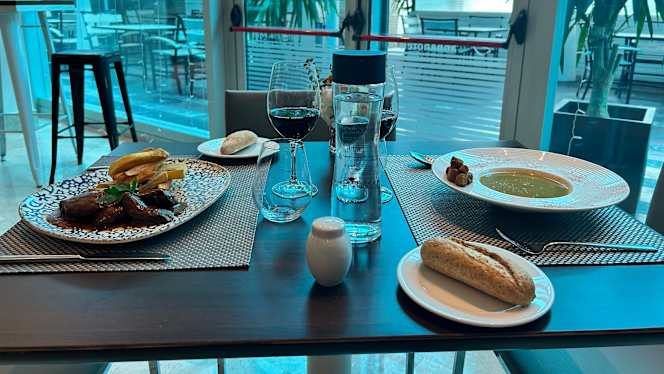 abba mia Restaurant by abba Playa Gijón Hotel - 4