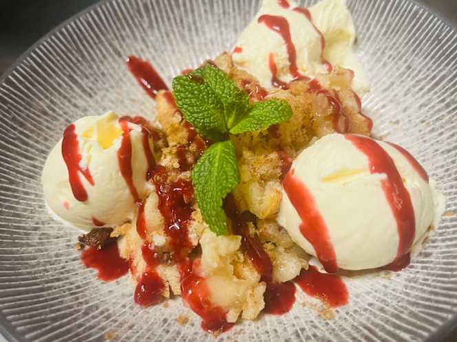 Hungry Gastro Food Bar - 1