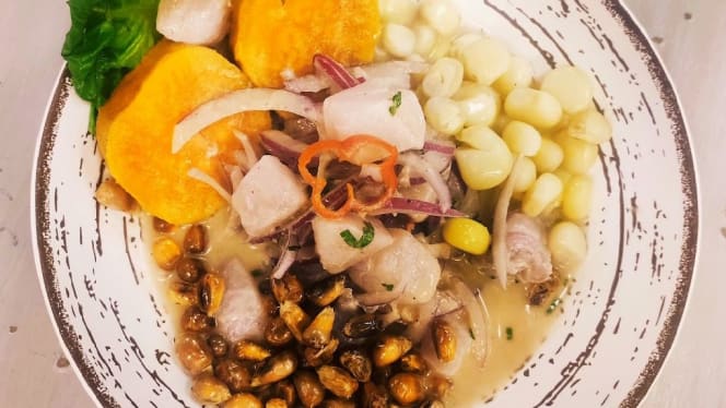 Ceviches & Wok - Mercado Prosperidad - 2