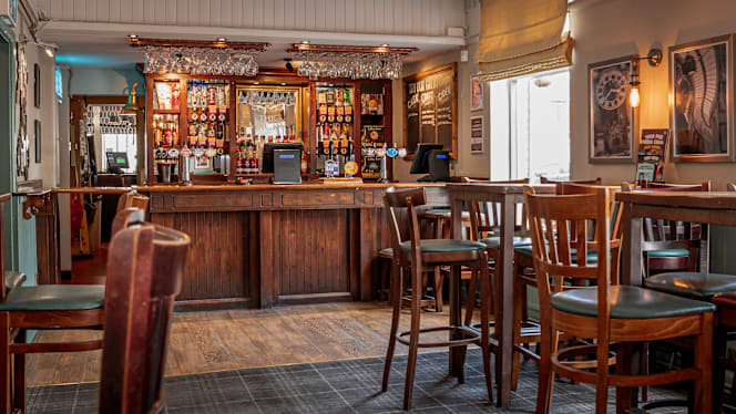 Mackintosh Hotel Cardiff - 3