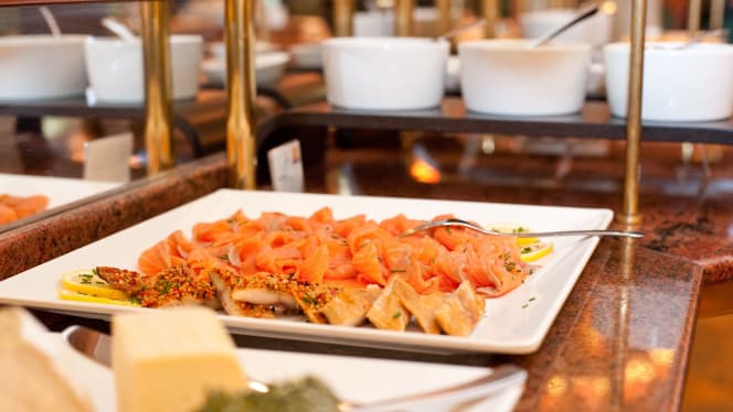 Brasserie: Maritim Hotel Bremen - 1