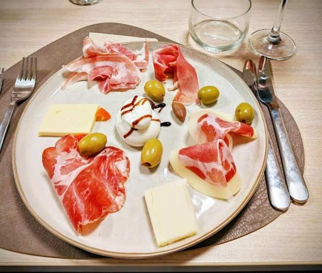 Restaurant Le Parmi Nous - 0