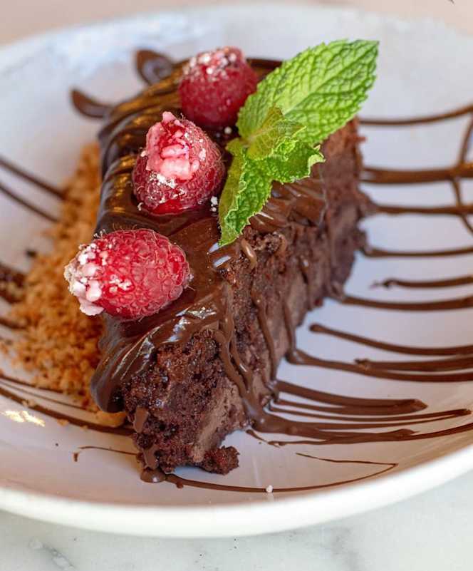 Bonanza Trattoria - 5