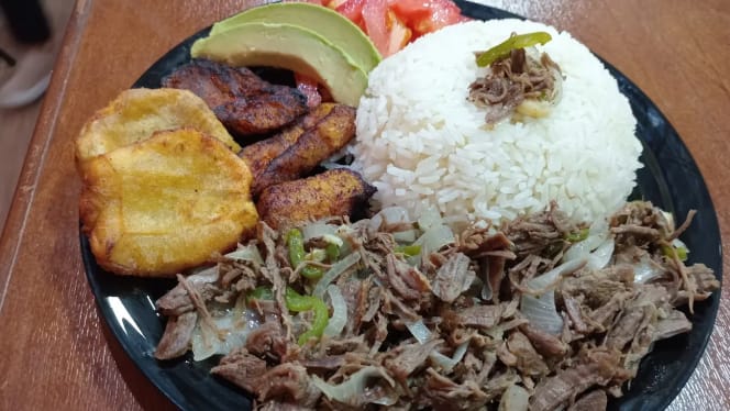 A Lo Cubano - 9