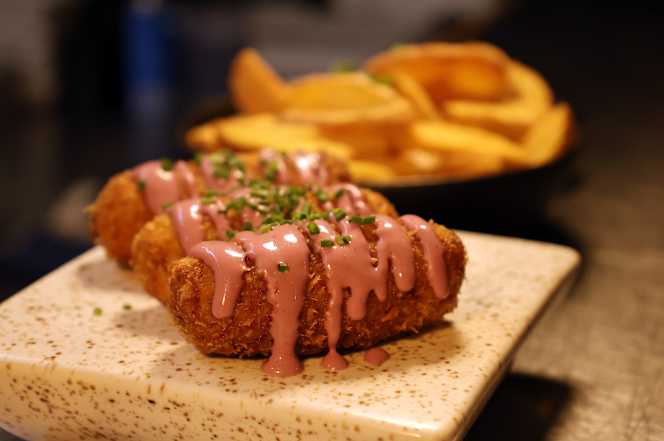 Moche - Peruvian Cuisine & Pisco Bar - 3