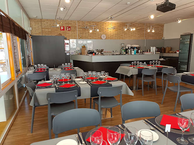 Restaurant Institut Martí Dot - 1