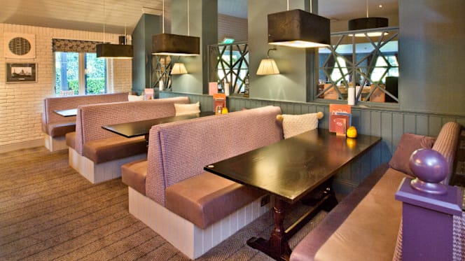 The Hatfield Chace Doncaster - 3