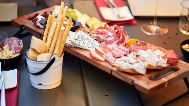 Tastuma Cheese&wine Bar - 0