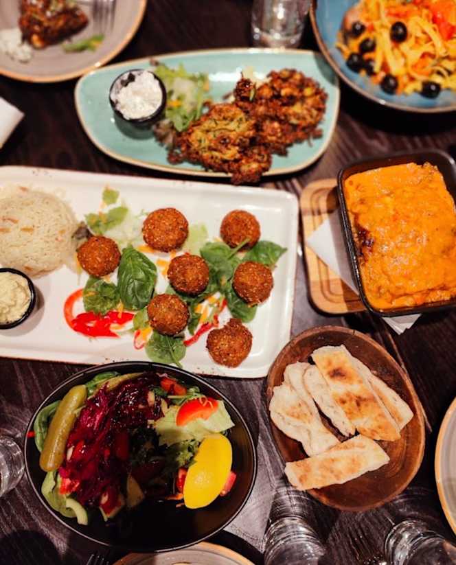 The Broadway Restaurant - 3