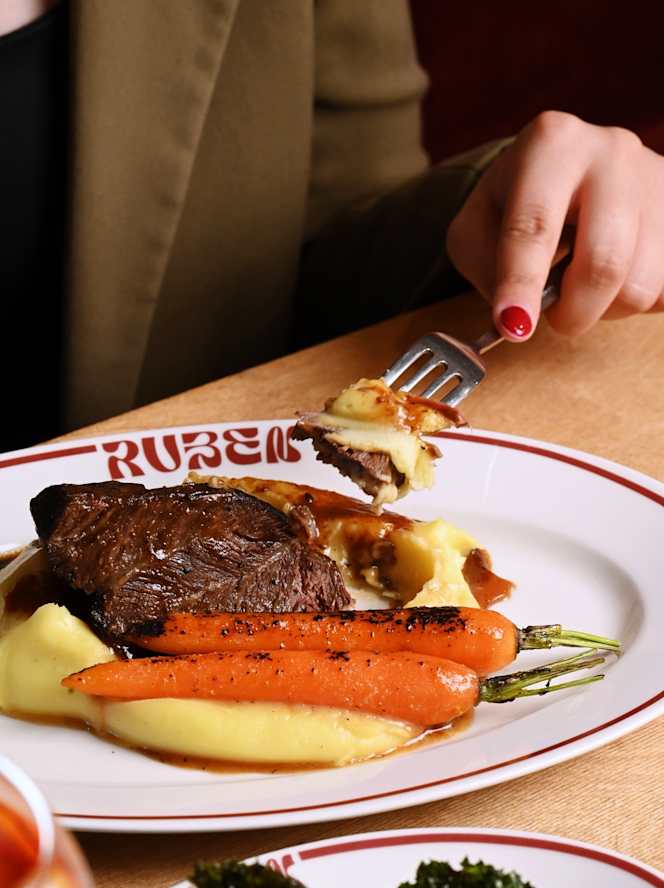 Ruben Grill & Deli - 4