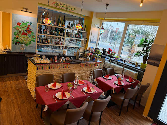 Punjab Haus Indisches Restaurant - 8