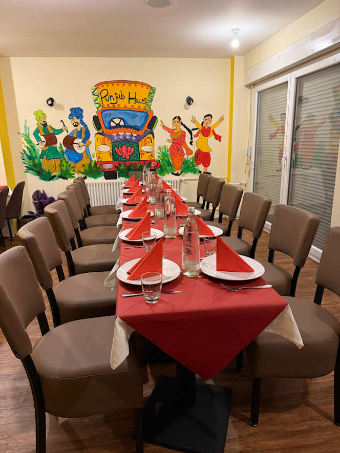 Punjab Haus Indisches Restaurant - 9