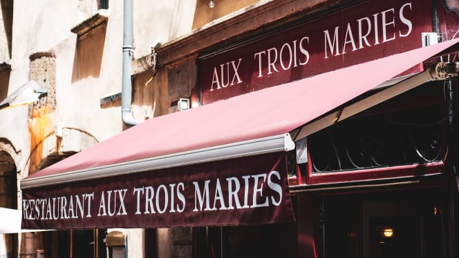 Aux Trois Maries - 9