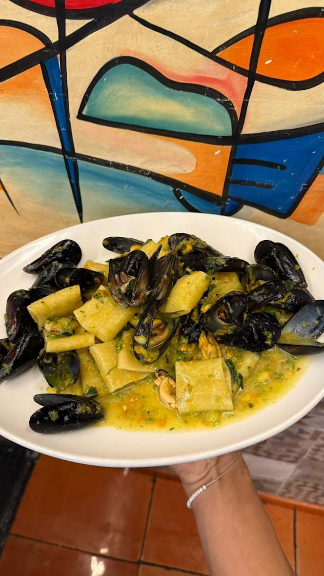 Picante Ristorante e Wine Bar - 5