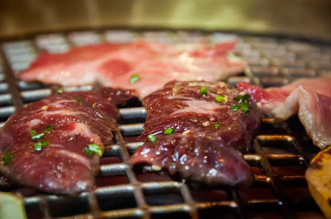 AH-UN Balmes Japanese BBQ & Sushi Bar - 1