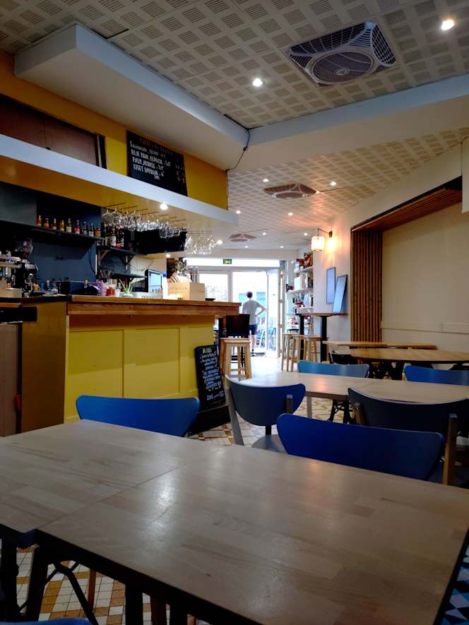 L'OCNI Restaurant - Bar à jeux - 2