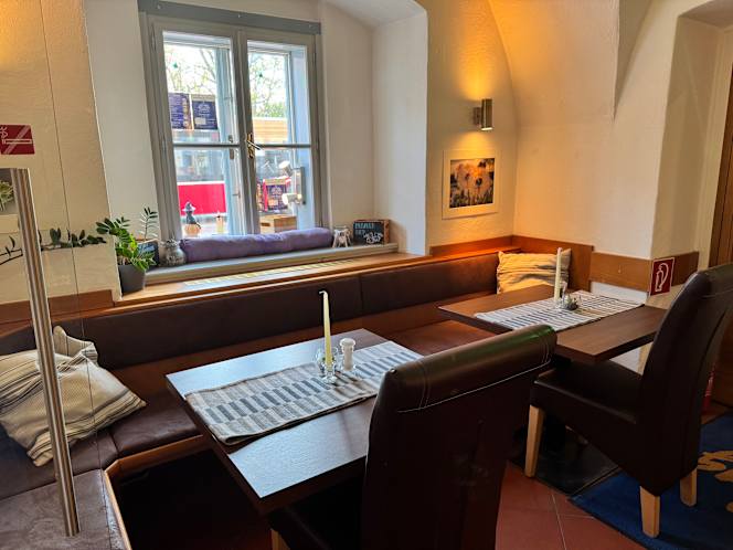 Pljeska 22 Grill Restaurant - 4