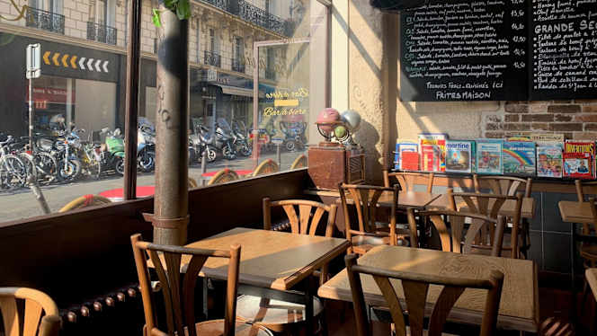 Le Préau - Restaurant - Paris