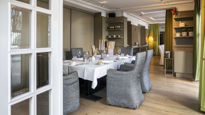 Relais & Chateâux MÖRWALD Restaurant „Zur Traube“ - 9