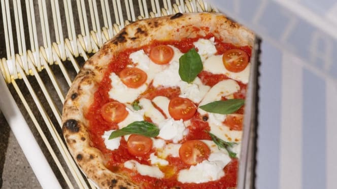 Amici Pizzeria - 5