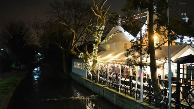 The Royal Oak Pub & Dining House - 7