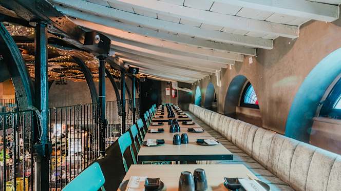 Kokkomi Sushi Restaurant - 1