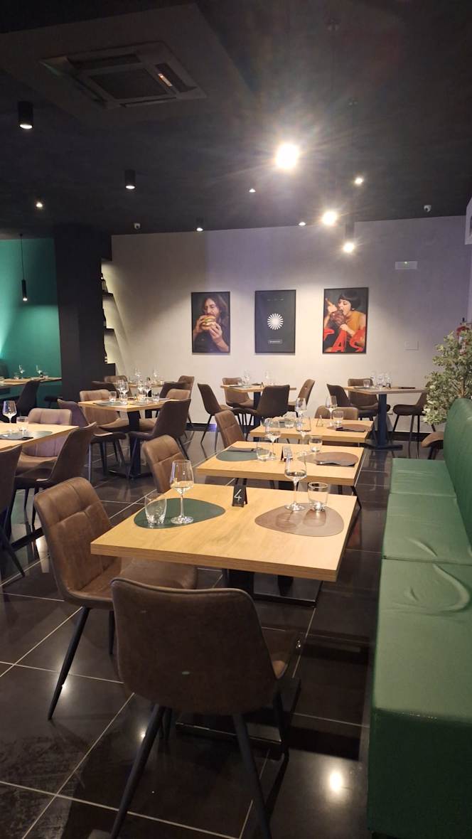 KING'S ROAD BRACERY - 0